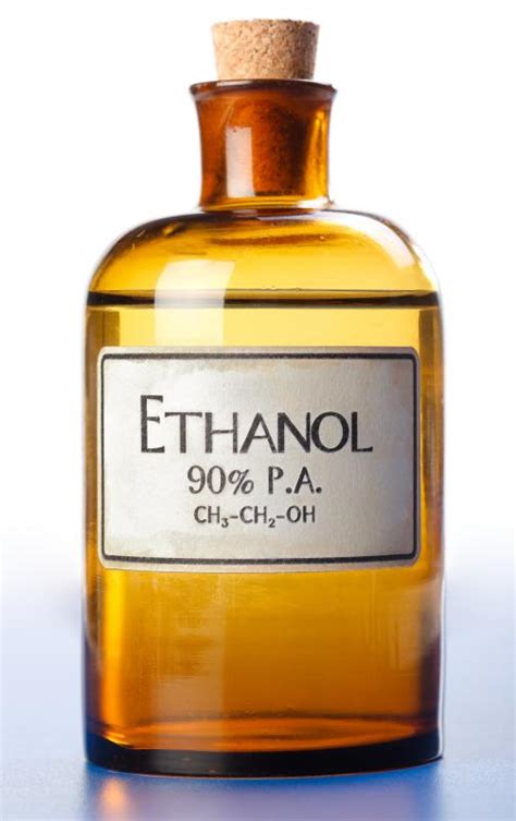 What are the Medical Uses of Ethyl Alcohol? (with pictures)