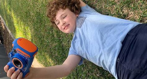 shake launches   sponsors backing  multichannel