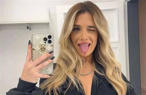 Camila Homs pasó por la peluquería y se hizo un cambio de look antes