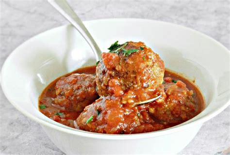 Meatballs in Tomato Sauce