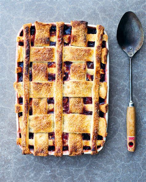 Tarte Aux Pommes Et La Confiture De Fraises La Cuisine De Julie