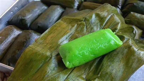 KUE OLAHAN TEPUNG BERAS YANG DIBUNGKUS DAUN PISANG RESEP KUE UTRI