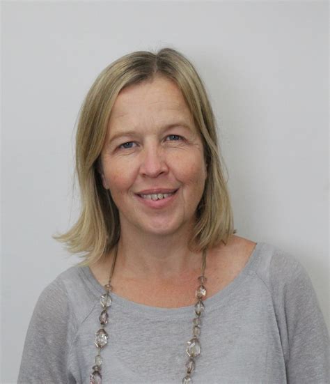 Lucy Willetts – Lucy Willetts