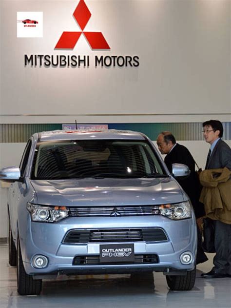 Mitsubishi Outlander PHEV Midsize SUV Specifications Ev Riders