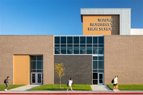 Waukee Northwest High School – FRK Architects + Engineers