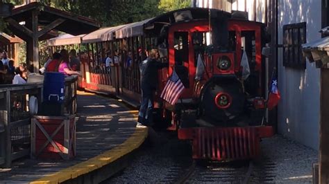 Six Flags And Texas Railroad Engine 2 In Boomtown Depot Youtube