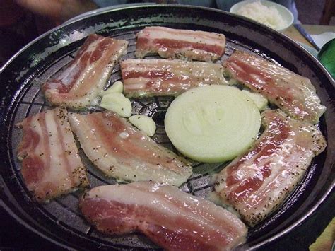 HOW TO COOK: HOW TO MAKE SAMGYEOPSAL (RECIPE)