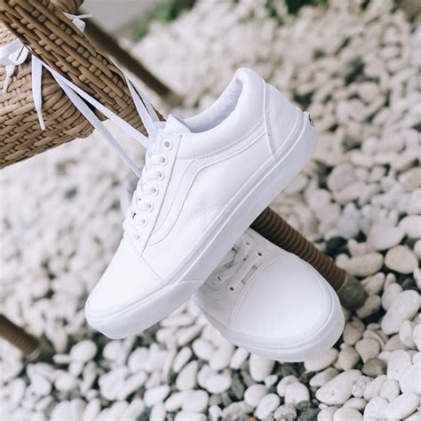 Jual Vans Old Skool Classic True White Original 100 Shopee Indonesia