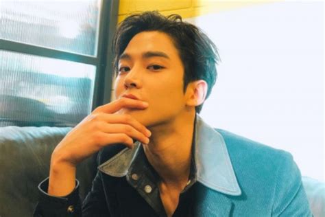 Fakta Menarik Rowoon Sf Yang Berulang Tahun