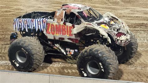 Monster Jam El Paso Show Freestyle Youtube