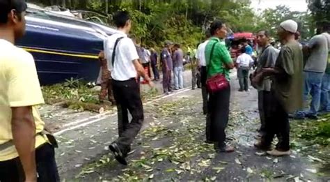 Sekitar Lokasi Kejadian Insiden Bas Bawa Majoriti Pelajar Mrsm Terbabas