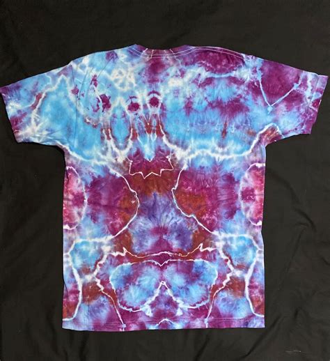 Tie Dye Tee Shirt The Starburst Adult Large Etsy