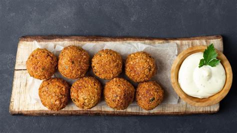 Falafel De Garbanzos Al Horno La Receta M S Sana De Los Restaurantes