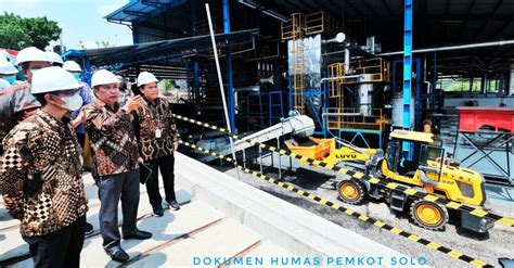 Pltsa Putri Cempo Solo Diresmikan Gunungan Sampah Siap Pasok Listrik