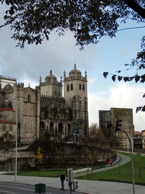 images city cityscape downtown plaza landmark cathedral