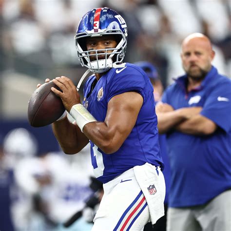 Tyreek Hill Announces Decision On NFL Future After Gruesome Injury