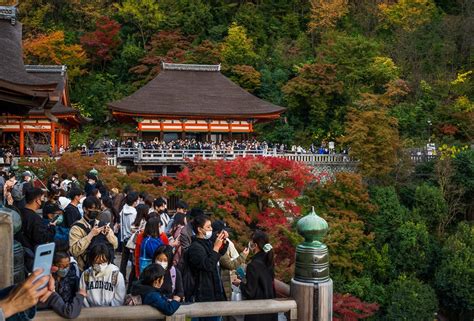 A Closer Look: A Travel Boom or Overtourism in Japan? — Asia Sustainable Travel