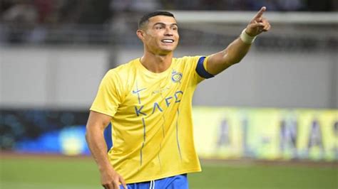 Cristiano Ronaldo Offre Le Sacre à Al Nassr Coupe Arabe 2023