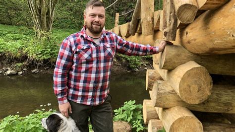 Ferrières à la découverte du métier de fustier RTBF Actus