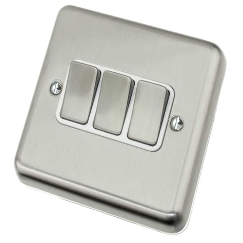 Deta 10a 3 Gang 2 Way Light Switch White Insert Satin Chrome 2905scw