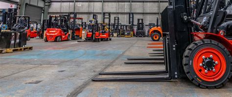 The 7 Different Kinds Of Forklifts Rough Terrain Forklifts