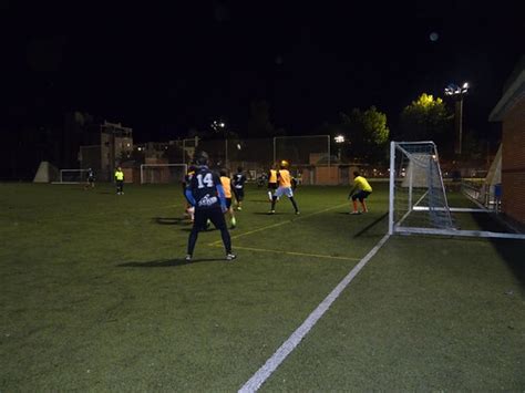 CERVEZAS COLEGIATA Vs DELOITTE 2 Futbol Empresas Flickr