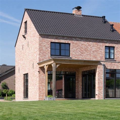 Ooms Woonrealisaties Woning In Moderne Pastorijstijl Zwart Pvc