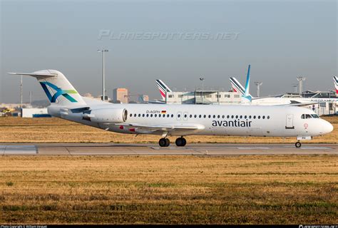 D AGPH Avanti Air Fokker F100 F28 Mark 0100 Photo By William Verguet