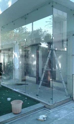 10mm Clear Toughened Glass Saint Gobain For Shop At Rs 150 Sq Ft In