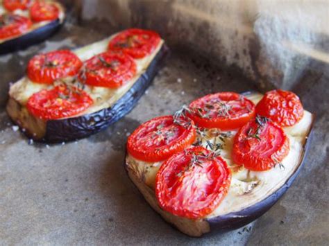 Tranches D Aubergine La Tomate Cuites Au Four Recette