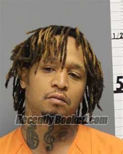 Recent Booking Mugshot For Dominique Vincent Phillips In Staunton