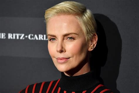 Charlize Theron Biography Net Worth Age Husband