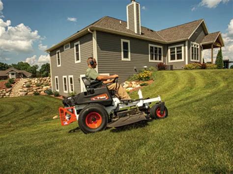 New Bobcat Zt In Kawasaki Fr V Cc Lawn Mowers