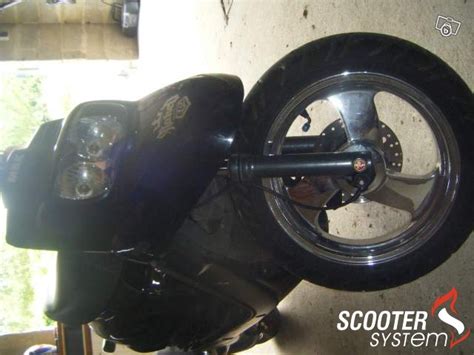 MBK Booster Naked Black Chromé