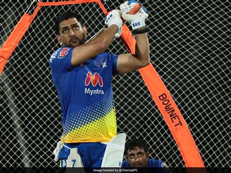 Ipl 2021 Ms Dhoni Hits The Nets As Chennai Super Kings Gear Up For