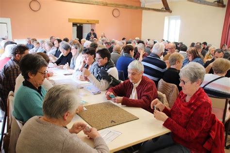 Un Record Daffluence Pour La Belote Des Zamis Du Village Saint