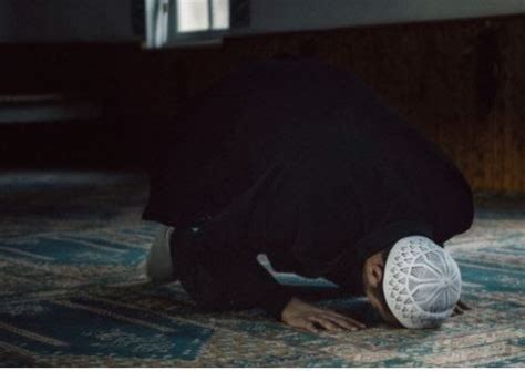 sosok indah tahajud  quran  hadist