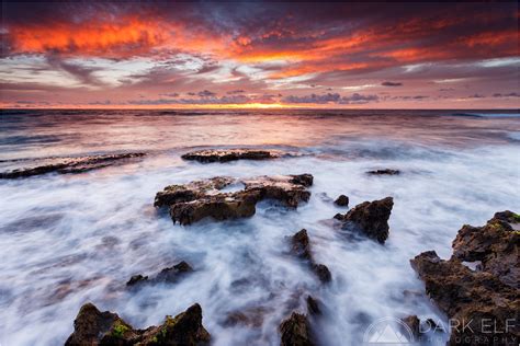 Wallpaper Pemandangan Matahari Terbenam Laut Batu Pantai