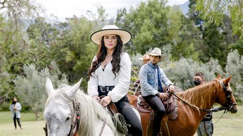 Watch Pasión de Gavilanes Highlight Muriel se vuelve rival de su madre