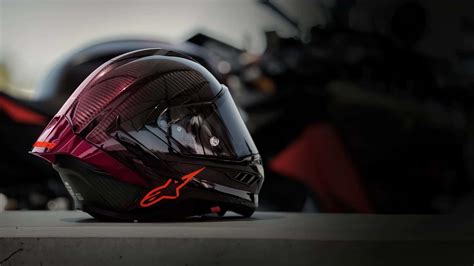 Alpinestars Launches The New Supertech R10 Race Helmet