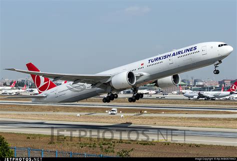 TC LJA Boeing 777 3F2ER Turkish Airlines Alp AKBOSTANCI JetPhotos