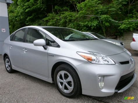 2013 Classic Silver Metallic Toyota Prius Four Hybrid 104230370