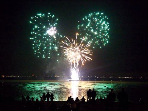 Seafront Fireworks, Southend | Southend-on-sea, Southend, Fireworks