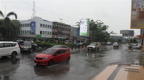 Hujan Akhirnya Guyur Sebagian Wilayah Pekanbaru Dan Sejumlah Wilayah