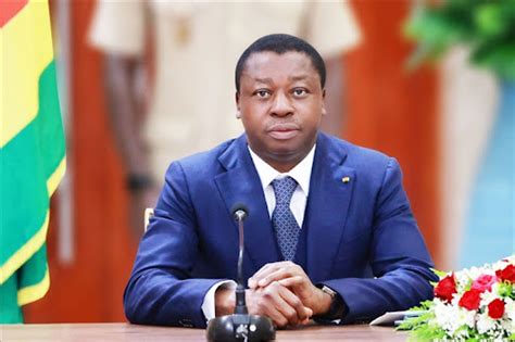 Togo la nouvelle constitution enfin promulguée par Faure Gnassingbé