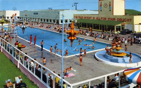 Butlin's - Skegness - ELEPHANT