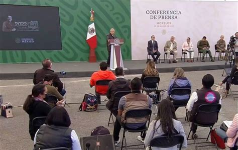 Amlo Refrenda Su Apoyo A Cuauht Moc Blanco