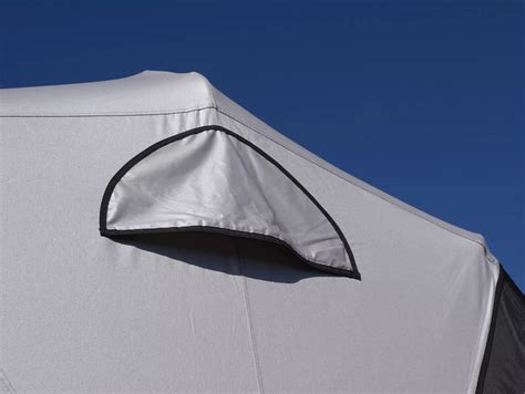 James Baroud Vision The Innovative Soft Shell Roof Top Tent