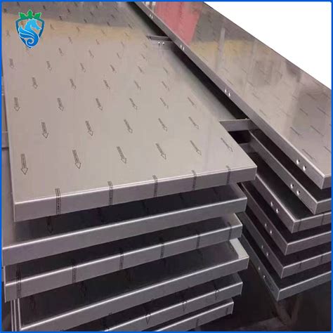 Extruded Aluminum Profile Customization Sandwich Panels Manufacturing