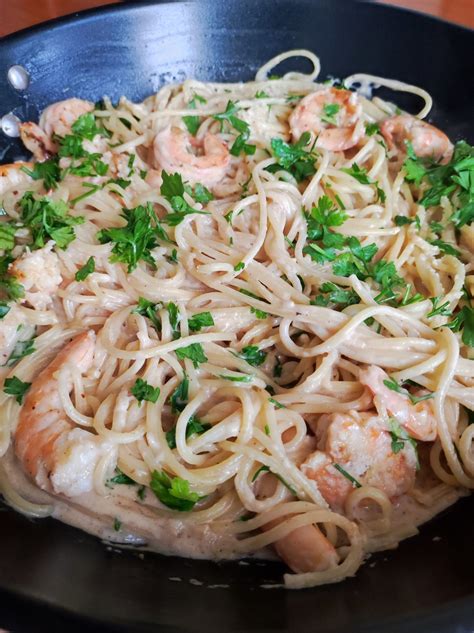 Make Garlic Butter Shrimp Pasta In 30 Minutes Messy Feast